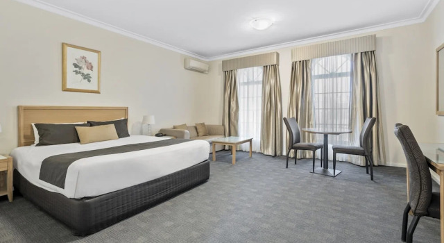 Executive room Sherbourne Terrace Hotel