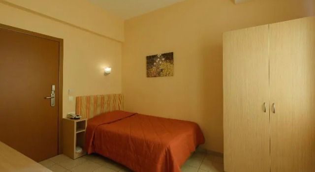 Одноместный номер Standard с балконом Park Hotel