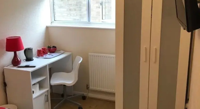 Medway Guest House, Забронировать Гостевой дом Джиллингем Кент