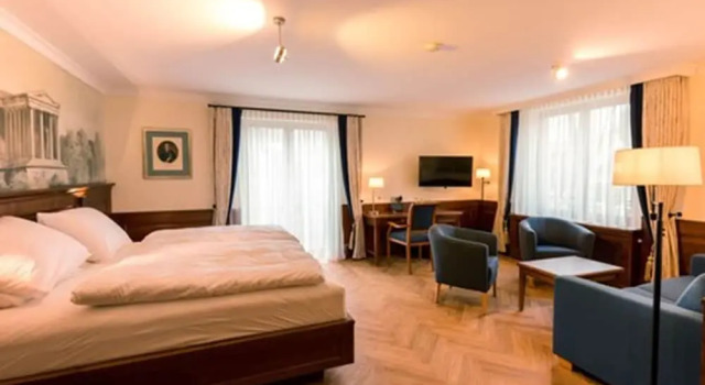 Одноместный полулюкс c 1 комнатой Hotel & Gaststätte zum Erdinger Weißbräu