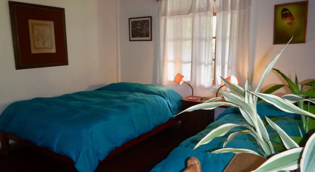 Четырёхместный номер Deluxe Los Quetzales Ecolodge & Spa