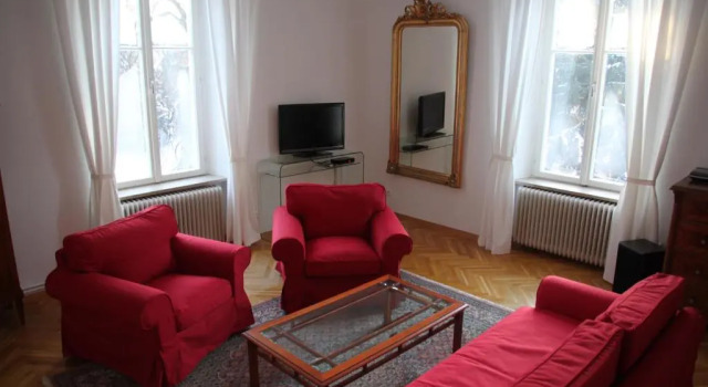 Апартаменты Deluxe Villa Adrienne