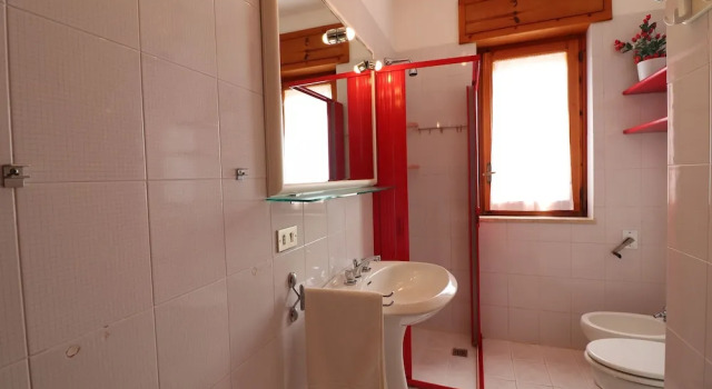 Коттедж c 1 комнатой с видом на город Myriams House in Otranto