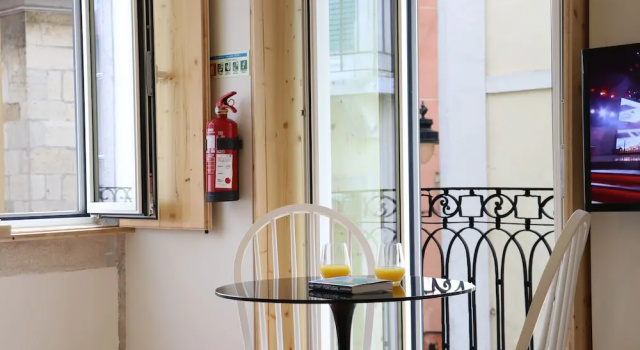 Апартаменты Comfort c 1 комнатой Light Blue Apartments - Downtown Lisbon