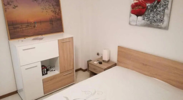 Aparts Sunshine, Book Apartment  