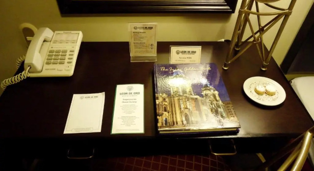 Двухместный номер Executive Leon De Oro Inn & Suites