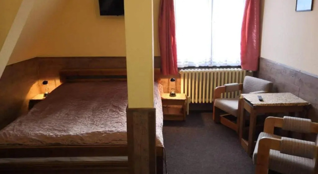 Трёхместный номер Standard Hotel Alfa