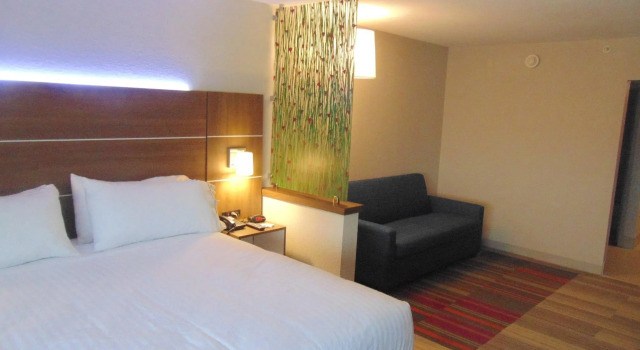 Люкс Holiday Inn Express & Suites Wapakoneta by IHG