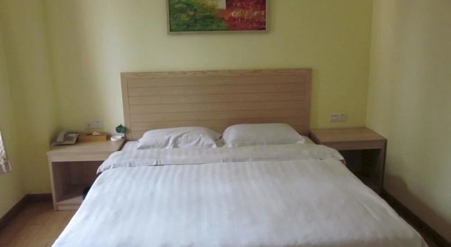 Nanxiong Happy 365 Business Hotel, Rezervasyon Otel Guangdong otoparklı oteller, Otopark