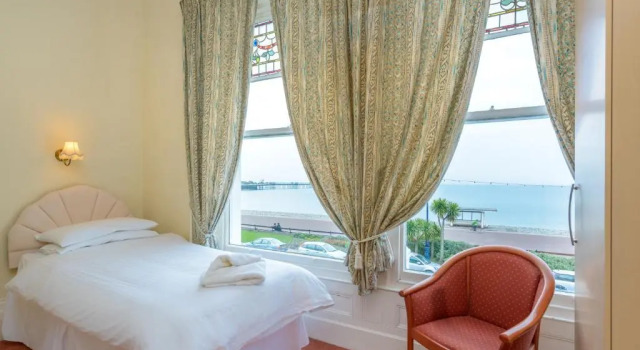 Одноместный номер Standard с видом на море Somerset Hotel