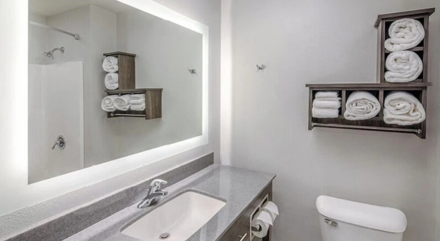 Двухместный номер Standard My Place Hotel- St Joseph, MO
