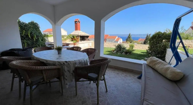 Апартаменты Цокольный этаж с 2 комнатами Apartments Mikulić
