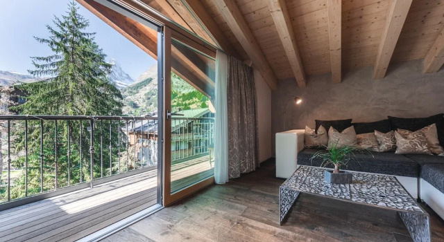 Апартаменты Joes Luxury home