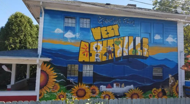 Коттедж Bon Paul & Sharkys Hostel