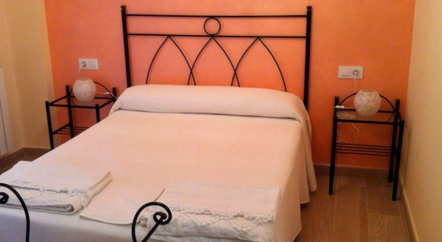 Hostal Rural Sara, Забронировать Хостел  