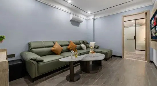 Люкс Business Golden Harbour Business Hotel