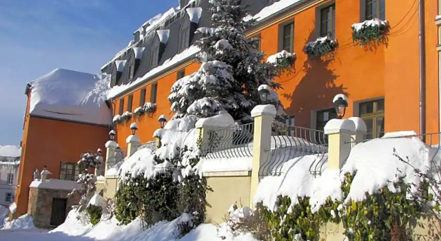 Hotel Lay-Haus, Varaa Hotelli 3 tähden hotellit kohteessa Garz, 3*