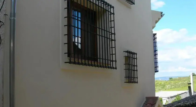 La Casa de las Parrillas, Reservar Hotel Ribagorda 
