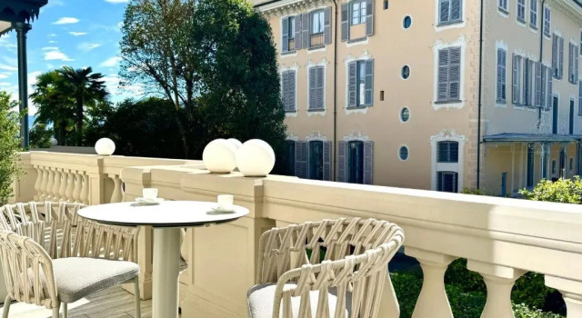 Трёхместный люкс Boutique Hotel Stresa