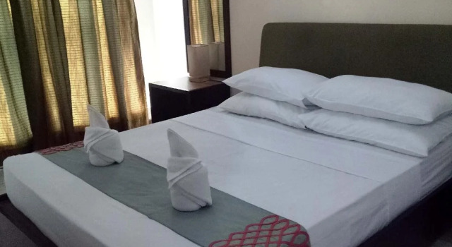Asian Residences - Alabang, Забронировать Отель Мантинлупа 