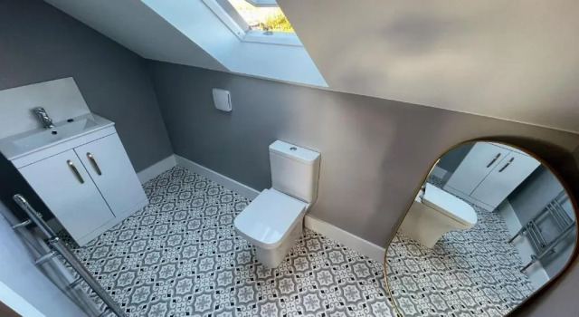 3 Double Bed Luxurious House Near Heathrow Airport