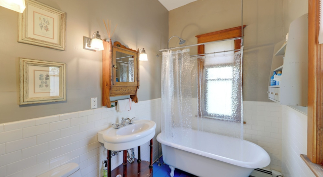Коттедж Home in Downtown Idaho Springs: 2022-01