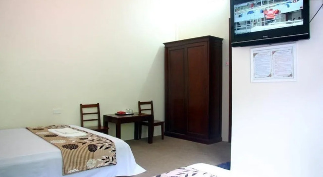 Cat Ba Rainbow Travel & Hotel, Забронировать Отель Катба 