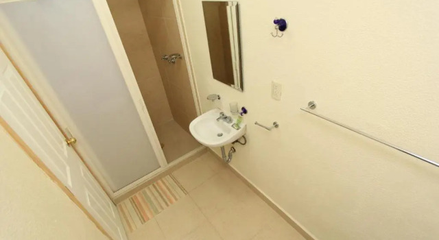 Четырёхместный номер Standard с балконом и с красивым видом из окна Hotel Santa Rita