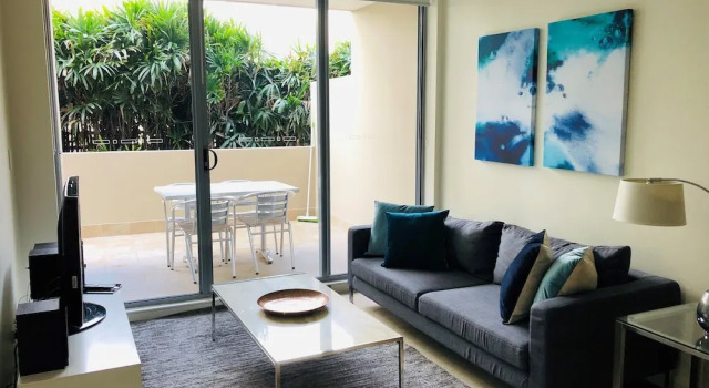 Апартаменты Executive Wyndel Apartments - Encore