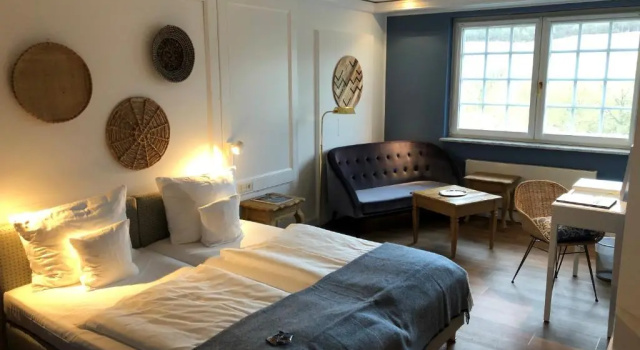 Номер Deluxe Hotel Hofgut Georgenthal