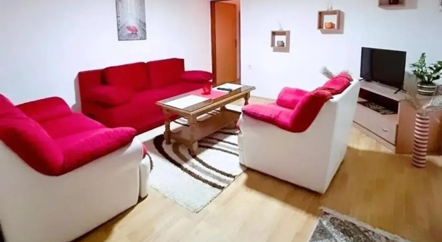 Apartman 053, stan na dan Doboj, Забронировать Апартаменты/квартира Добой Федерация Боснии и Герцеговины