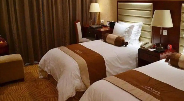 Двухместный номер Standard Shanghai Paradise Hotel