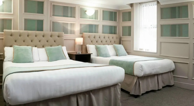 Трёхместный номер Standard Portobello Hotel