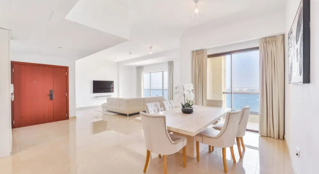 Deluxe 3plus1BR JBR - Sea View - Balcony, Забронировать Апартаменты/квартира Джумейра , рядом с Dubai Marina Yacht Club