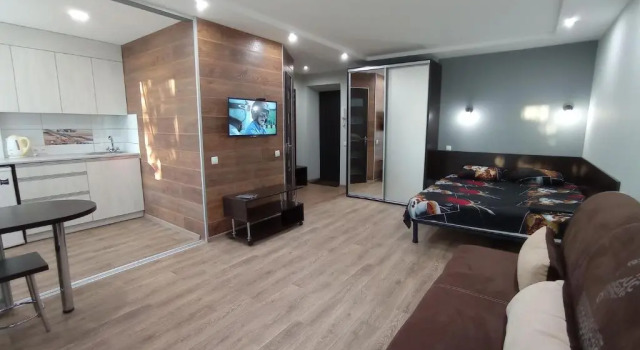 Студия НЕ ВИМИКАЮТЬ СВІТЛО lark apartment