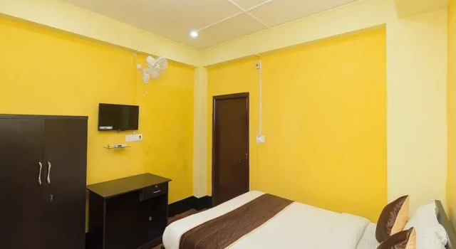 Pumpkin Stay Inn by OYO Rooms, Rezerwuj Hotel Hotele w Meghalaya z parkingiem, Parking