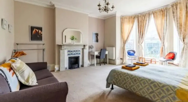 Host Stay St Georges