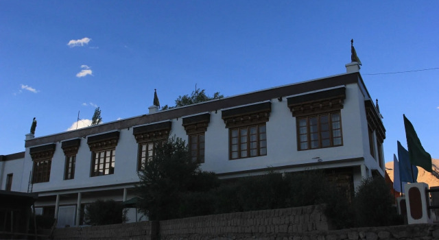 Hotel Mahay Palace, Забронировать Отель Отели Лех по системе «всё включено», рядом с Namgyal Tsemo Gompa, Всё включено