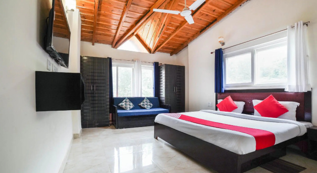 Люкс Standard OYO 48406 Hotel Dark Clouds
