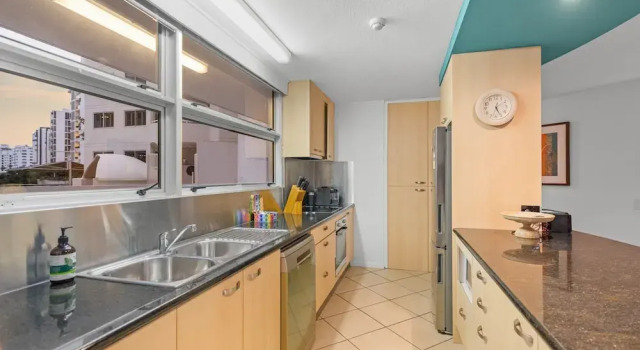 Stylish 3BR Oceanfront Stay by Mooloolaba Esp, Rezervasyon Daire Mooloolaba Sunshine Coast, Mooloolaba Gezi Yolu yakınında