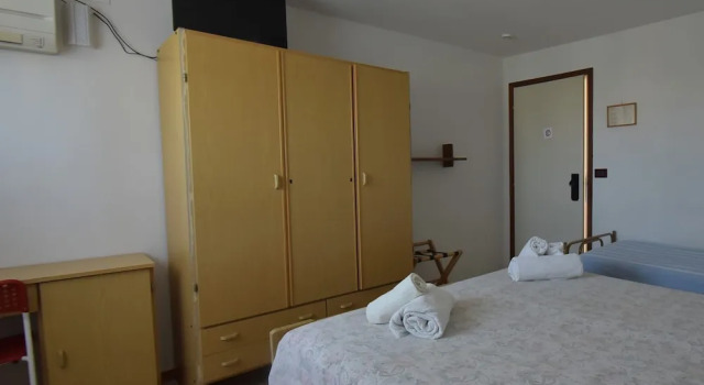 Трёхместный номер Standard Hotel Goya