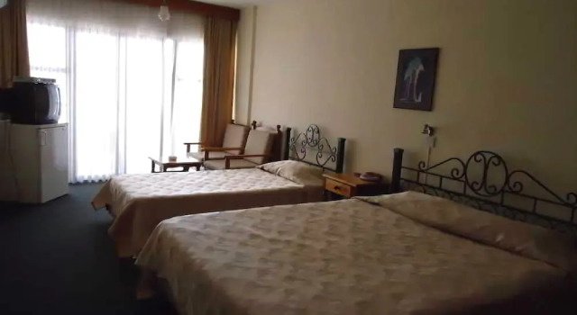 Harbour Scene Hotel, Prenota Hotel Hotel a Kyrenia con colazione, Colazione