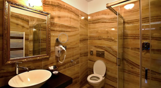 Трёхместный номер Premium c 1 комнатой с балконом Parkhotel Brno