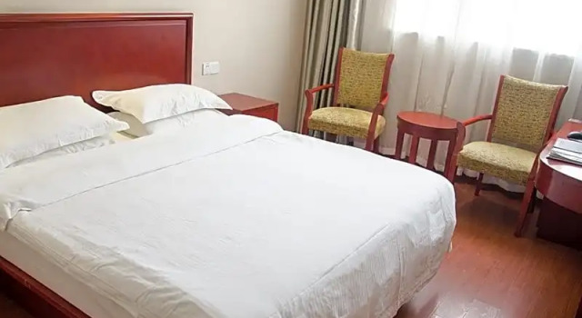 Номер Business Greentree Inn Suzhou Station Hotel