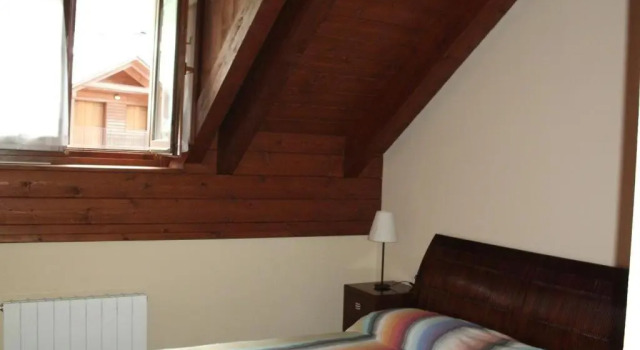Apartamentos Nevados 28123, Book Apartment Hotels in Aragon with Parking, Parking