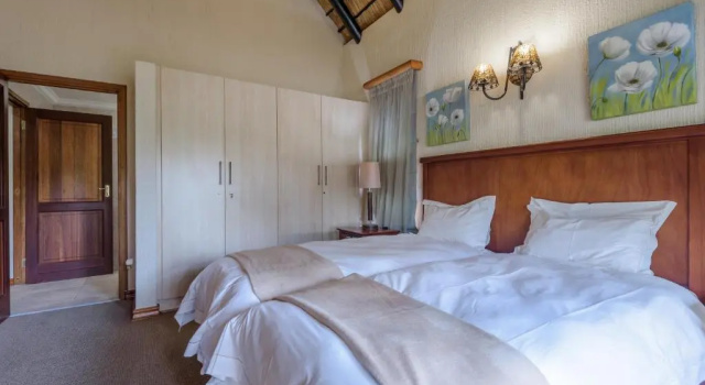Kruger Park Lodge Unit No. 547, Забронировать Дом для отпуска Коттеджи Хейзивью, рядом с Kruger Park Lodge Golf Club, Коттедж