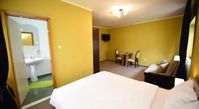Pensiunea Ulpia, Rezervovat Hotel Hotely v Hunedoara s parkováním, Parkování