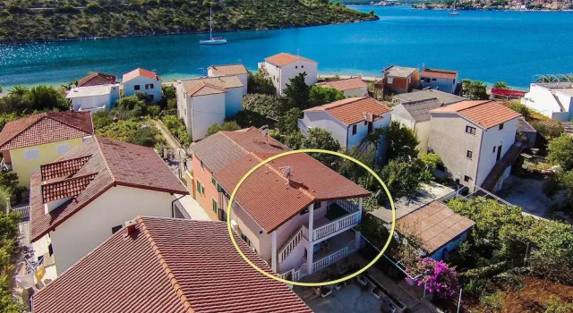 House Lucija, Забронировать Дом для отпуска Виллы Рогозница, Вилла