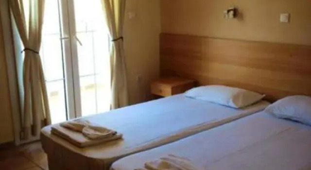 Апартаменты Отель Quayside Village Hotel — Adults Only