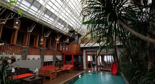 Suite Rumah Stroberi Organic Farm & Family Lodge